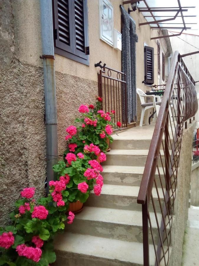 Apartment Nadija Brseč エクステリア 写真